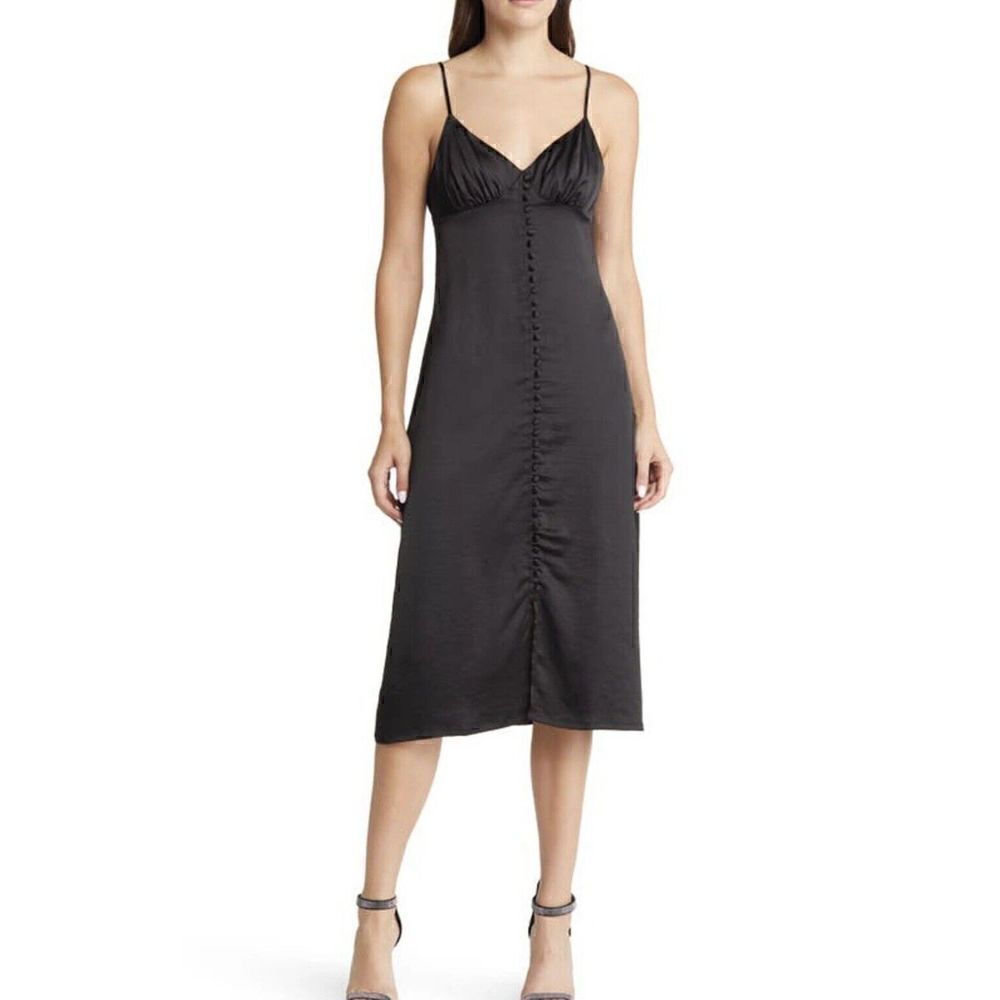 chelsea28 button up satin slipdress black. Size Small. NWT.